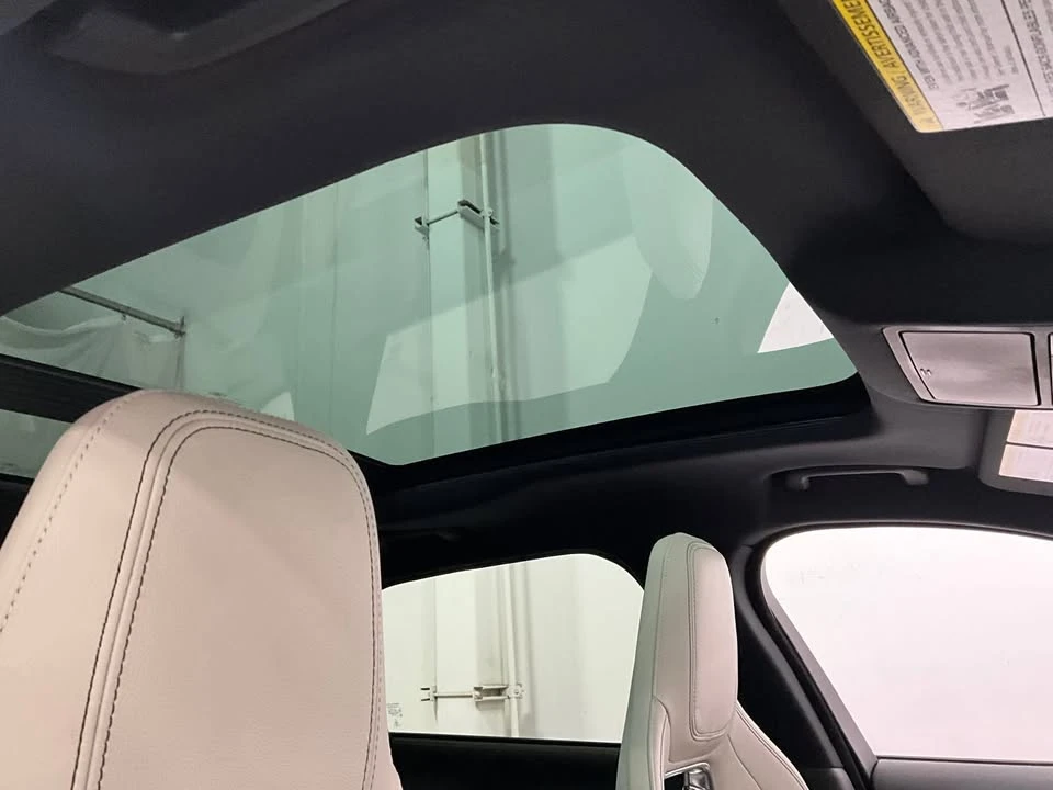 2020 Jaguar F-Pace - Image 18 of 20