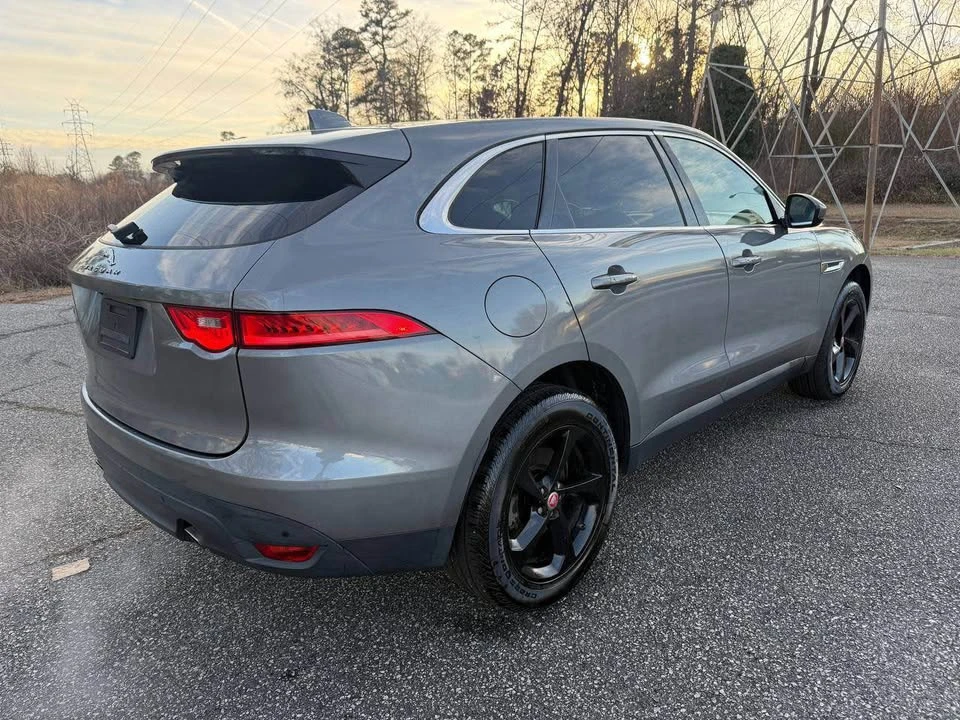 2020 Jaguar F-Pace - Image 4 of 19