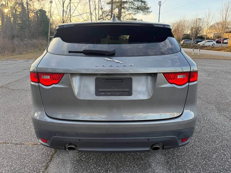 2020 Jaguar F-Pace - Image 5 of 19