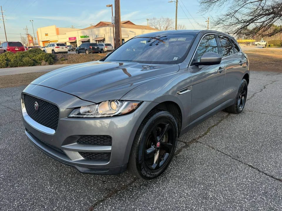 2020 Jaguar F-Pace - Image 3 of 19