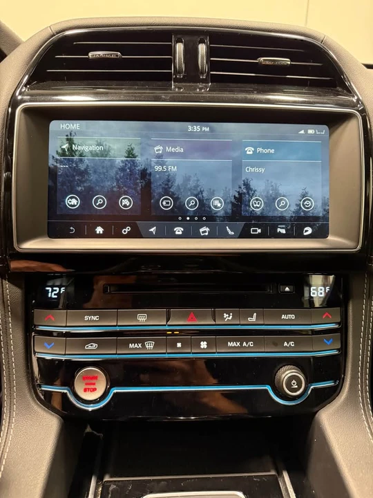 2020 Jaguar F-Pace - Image 13 of 20