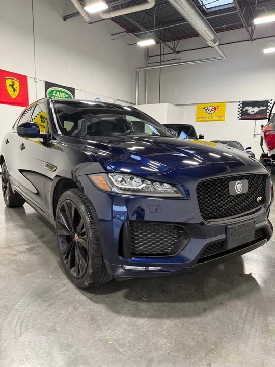 2020 Jaguar F-Pace - Image 8 of 20