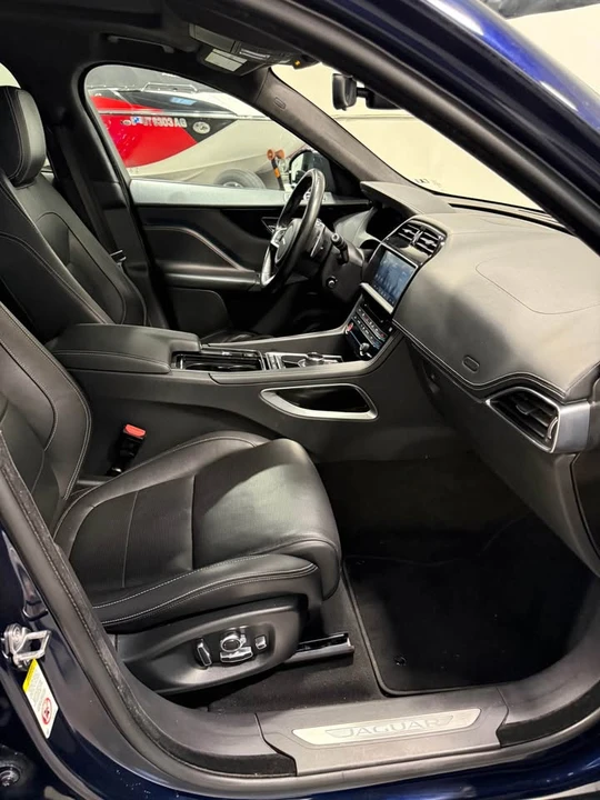 2020 Jaguar F-Pace - Image 20 of 20