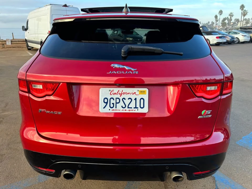 2020 Jaguar F-Pace - Image 3 of 10