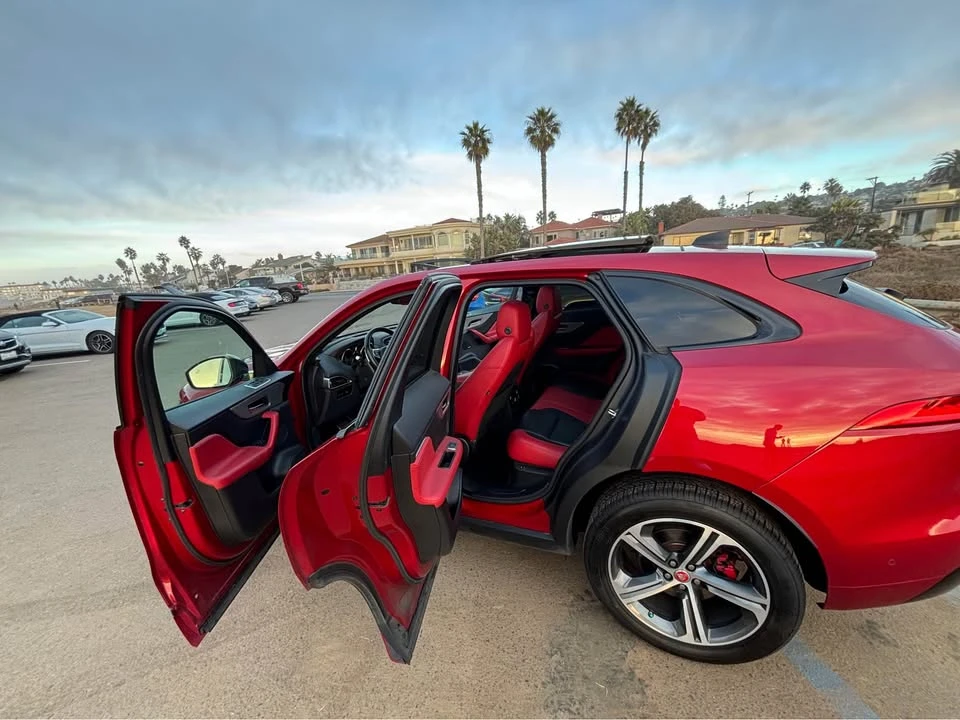 2020 Jaguar F-Pace - Image 10 of 10
