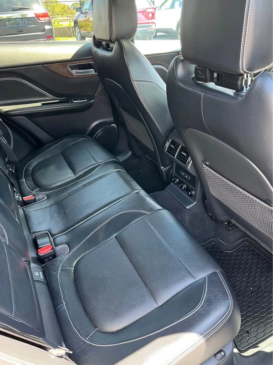 2020 Jaguar F-Pace - Image 13 of 19