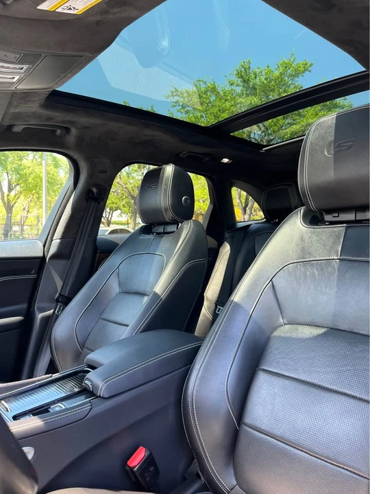 2020 Jaguar F-Pace - Image 18 of 19