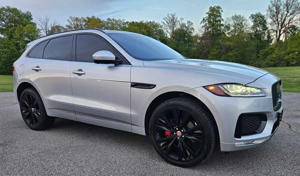 2020 Jaguar F-Pace - Image 4 of 12