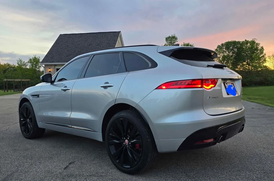 2020 Jaguar F-Pace - Image 3 of 12