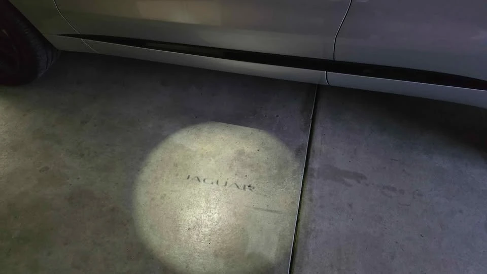 2020 Jaguar F-Pace - Image 10 of 12