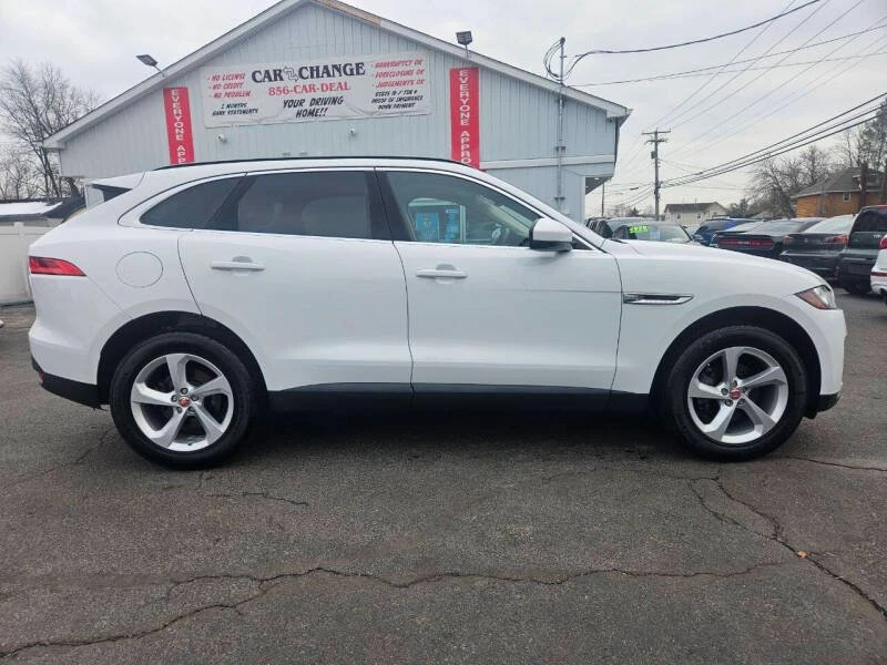2020 Jaguar F-Pace - Image 4 of 16