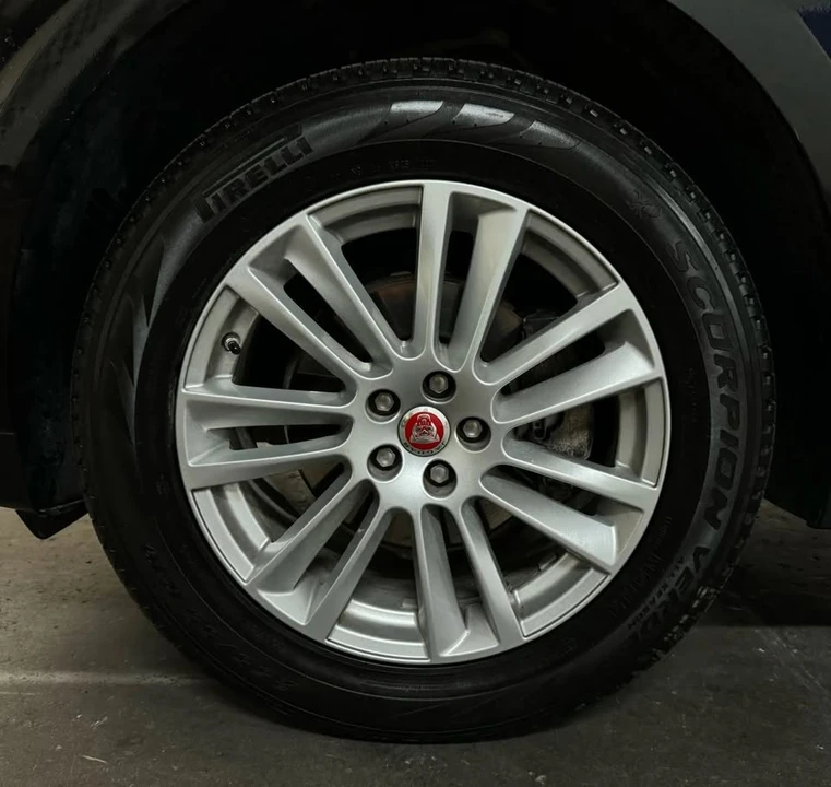 2020 Jaguar F-Pace - Image 16 of 16