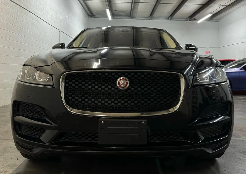 2020 Jaguar F-Pace - Image 2 of 16