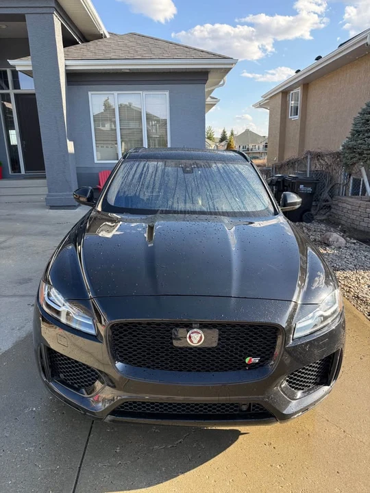 2020 Jaguar F-Pace - Image 2 of 6