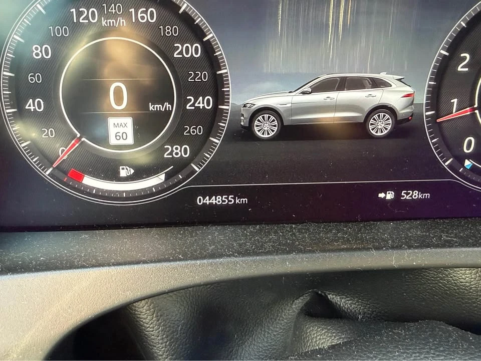 2020 Jaguar F-Pace - Image 4 of 6