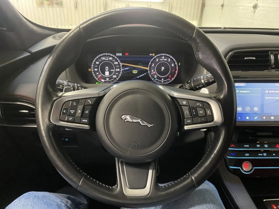 2020 Jaguar F-Pace - Image 18 of 19