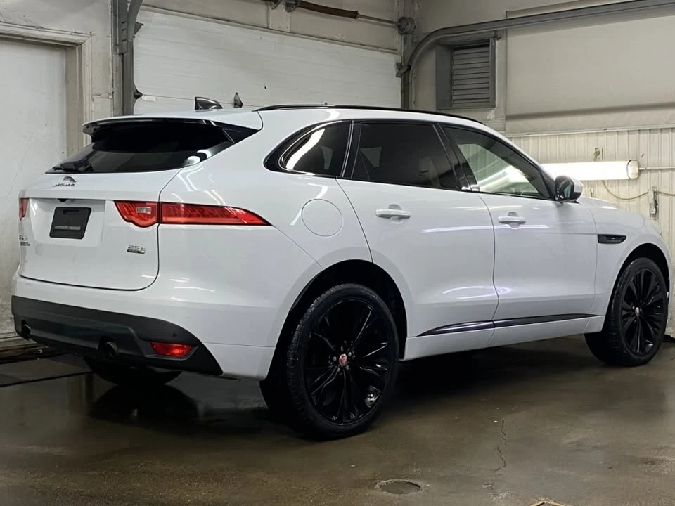 2020 Jaguar F-Pace - Image 5 of 19