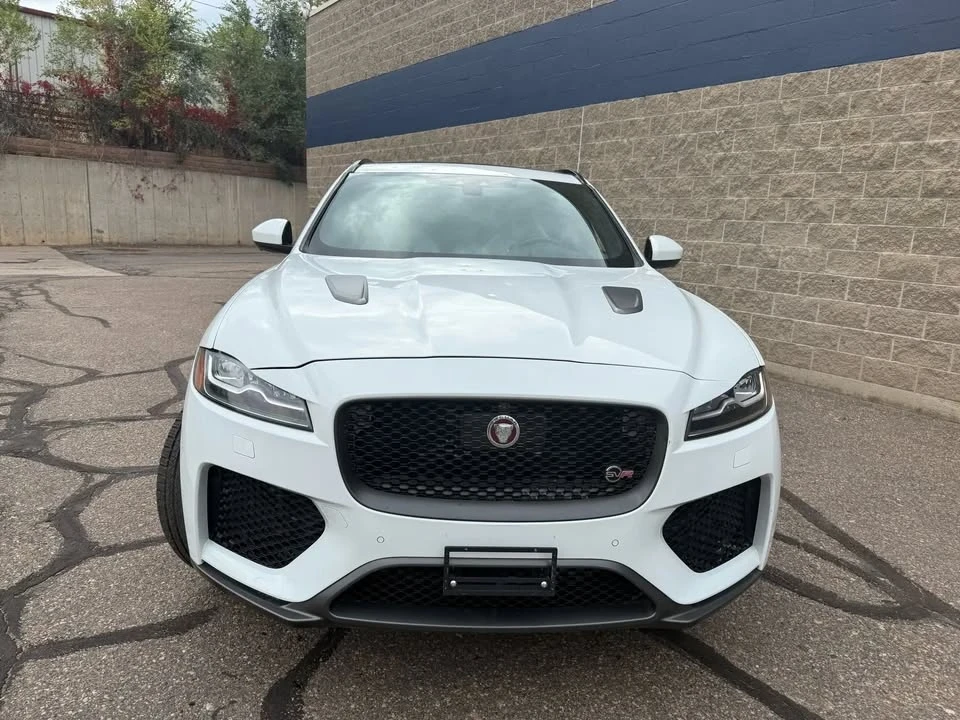 2020 Jaguar F-Pace - Image 9 of 12