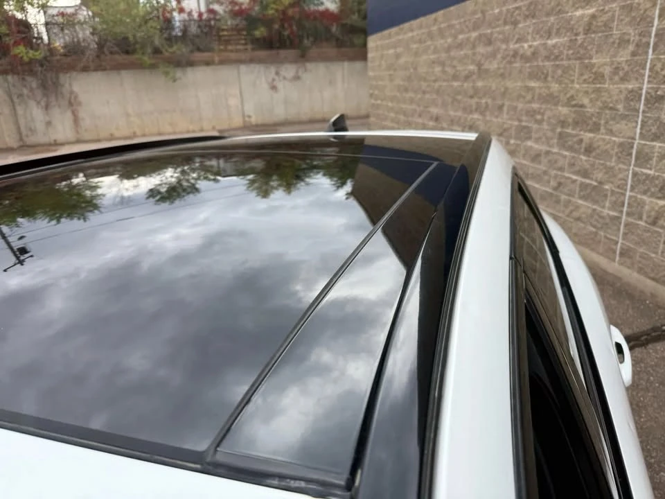 2020 Jaguar F-Pace - Image 10 of 16