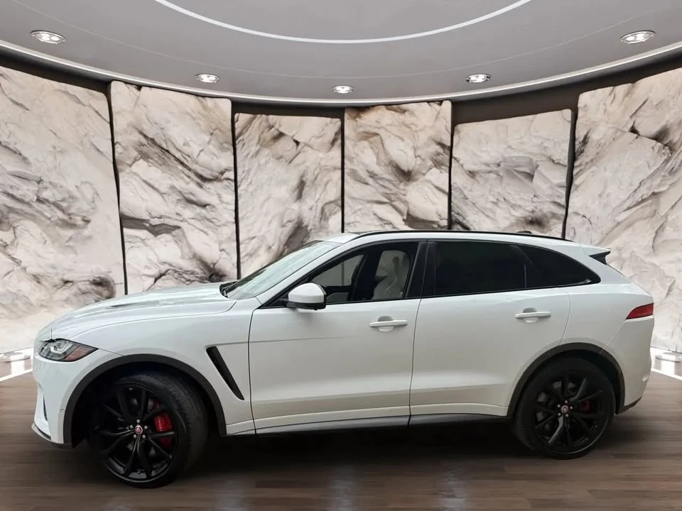2020 Jaguar F-Pace - Image 4 of 16