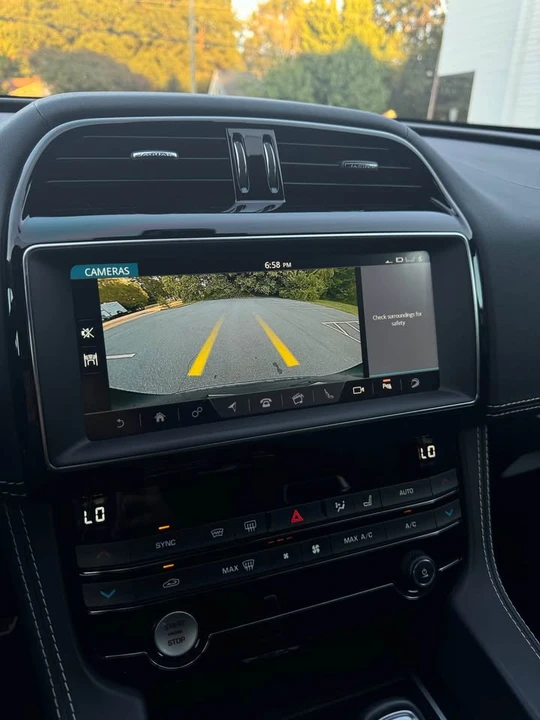 2020 Jaguar F-Pace SVR - Image 13 of 16