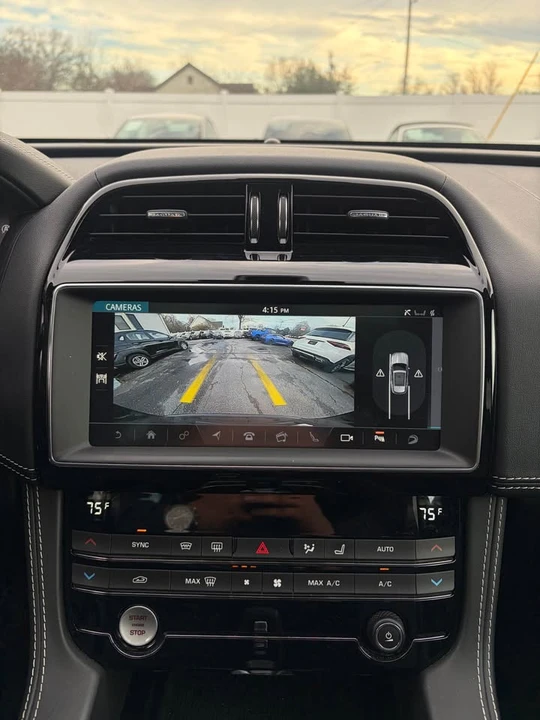2020 Jaguar F-Pace SVR - Image 11 of 13