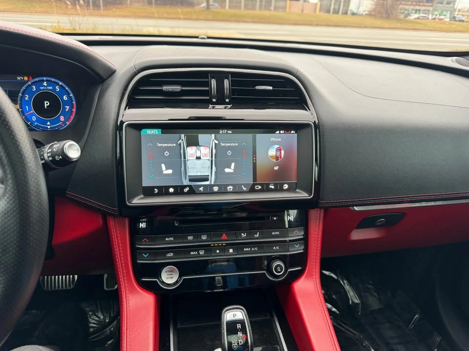 2020 Jaguar F-Pace SVR - Image 12 of 14