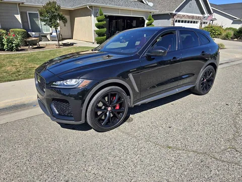 2020 Jaguar F-Pace SVR