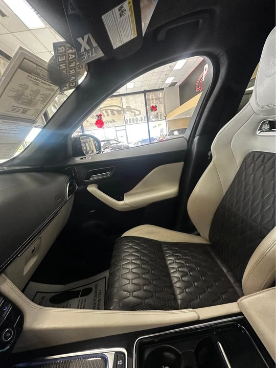 2020 Jaguar F-Pace SVR - Image 13 of 15
