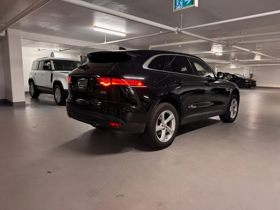 2020 Jaguar F-Pace - Image 3 of 16