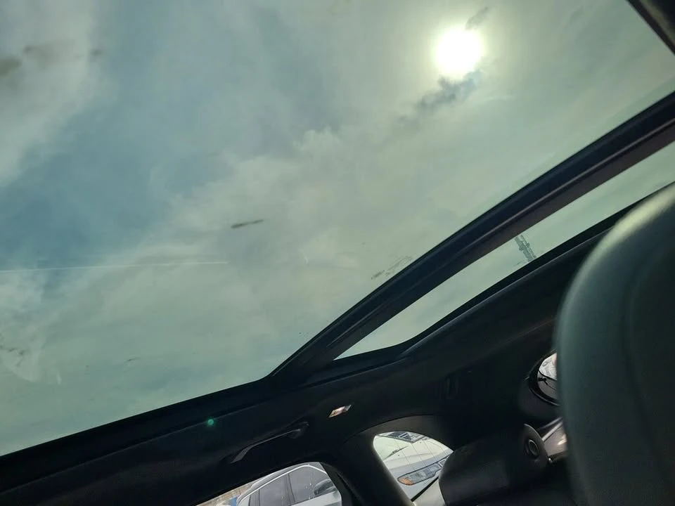 2020 Jaguar F-Pace - Image 14 of 15