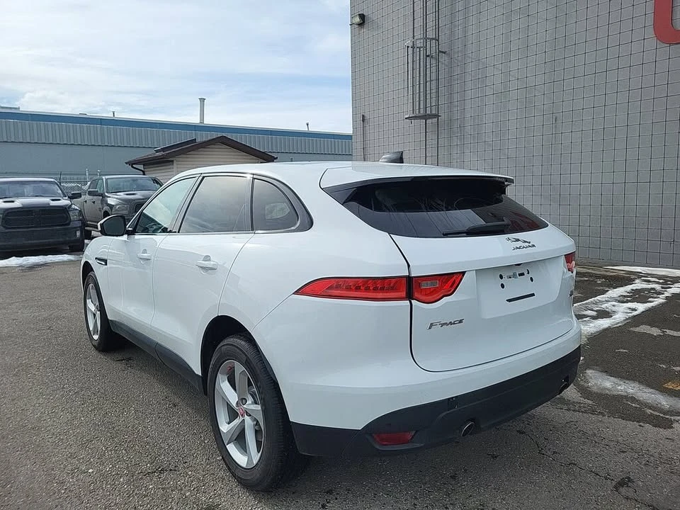 2020 Jaguar F-Pace - Image 3 of 15