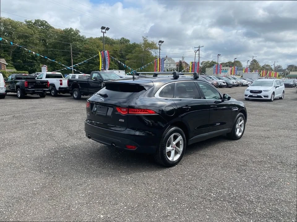 2020 Jaguar F-Pace - Image 5 of 20