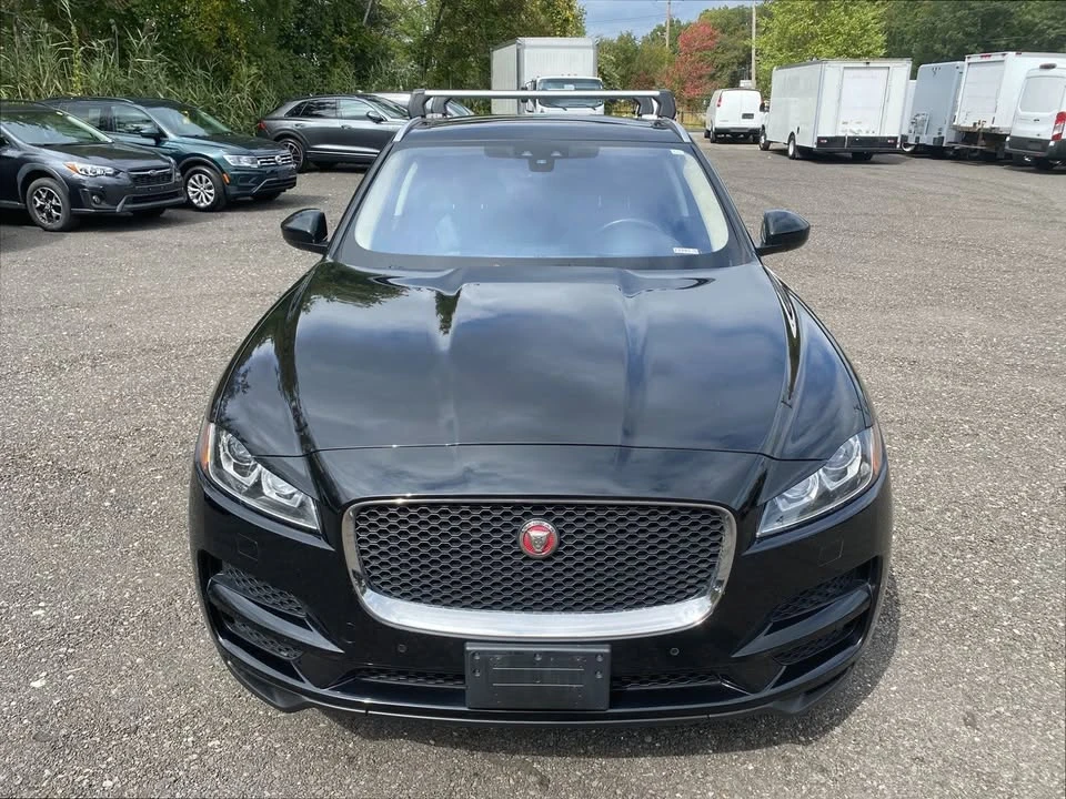 2020 Jaguar F-Pace - Image 3 of 20