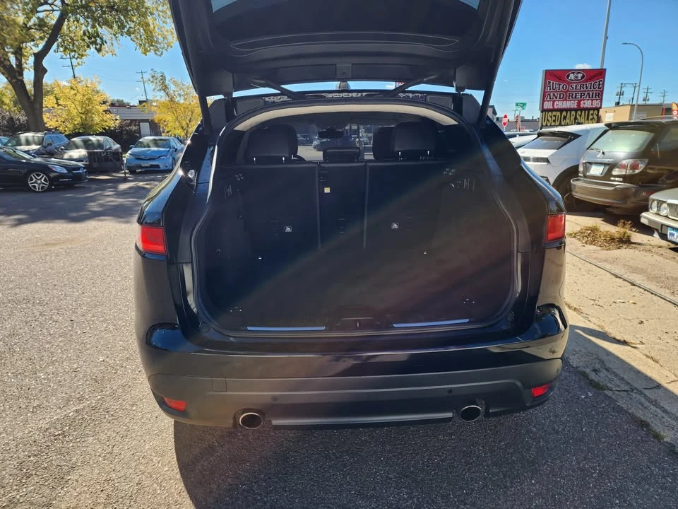 2020 Jaguar F-Pace - Image 16 of 16