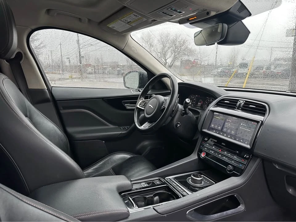 2020 Jaguar F-Pace - Image 6 of 7
