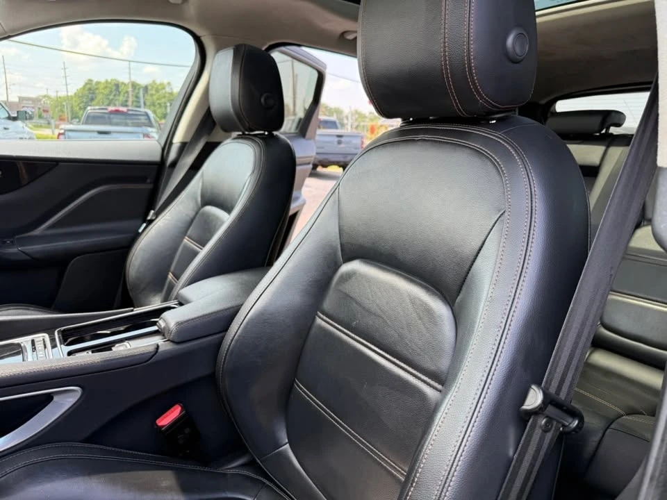 2020 Jaguar F-Pace - Image 12 of 12