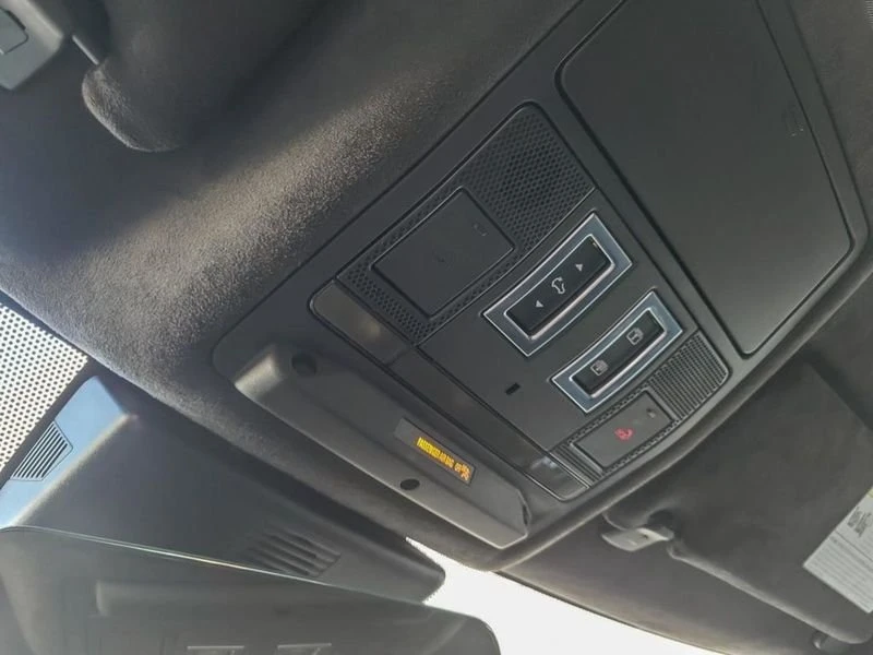 2020 Jaguar F-Pace - Image 16 of 20
