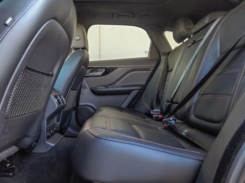 2020 Jaguar F-Pace - Image 18 of 20
