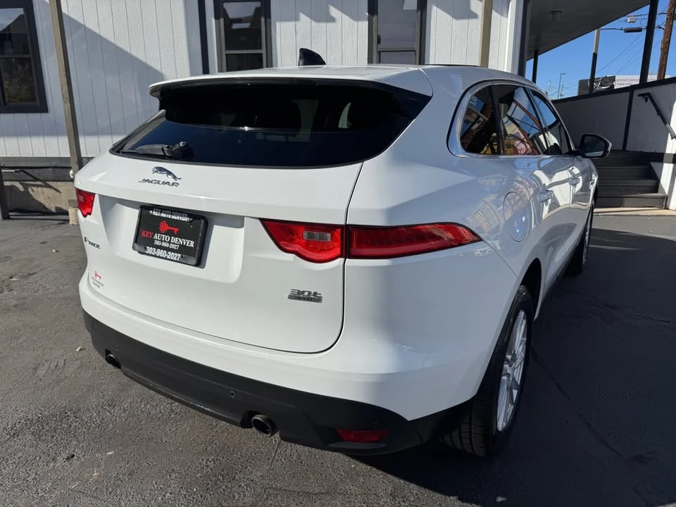 2020 Jaguar F-Pace - Image 5 of 19