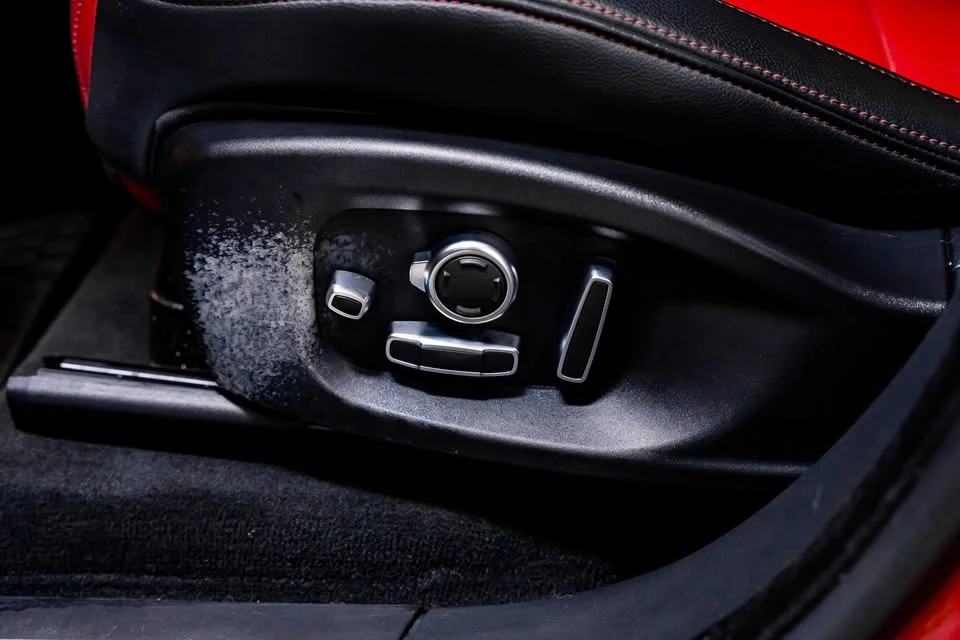 2020 Jaguar F-Pace - Image 19 of 20