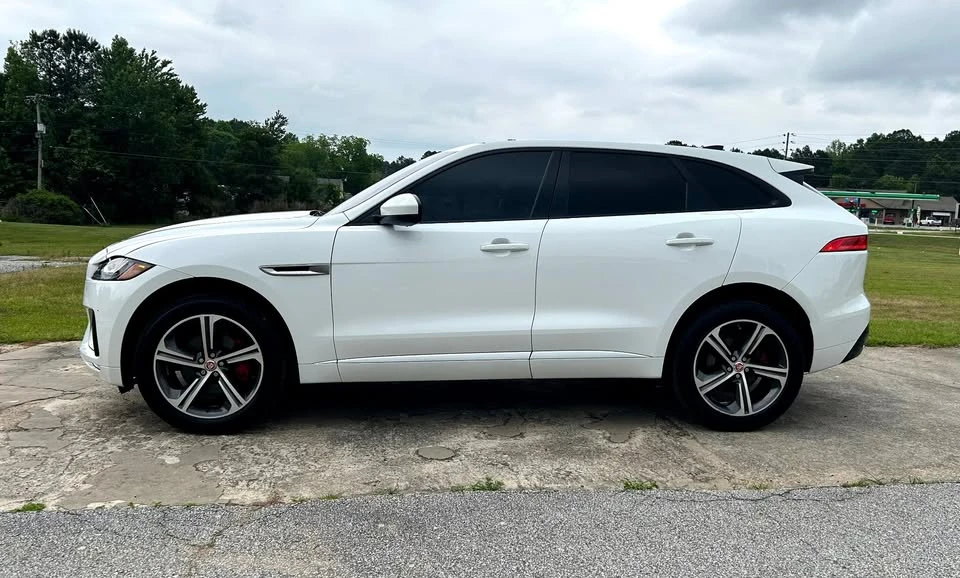 2020 Jaguar F-Pace - Image 6 of 20