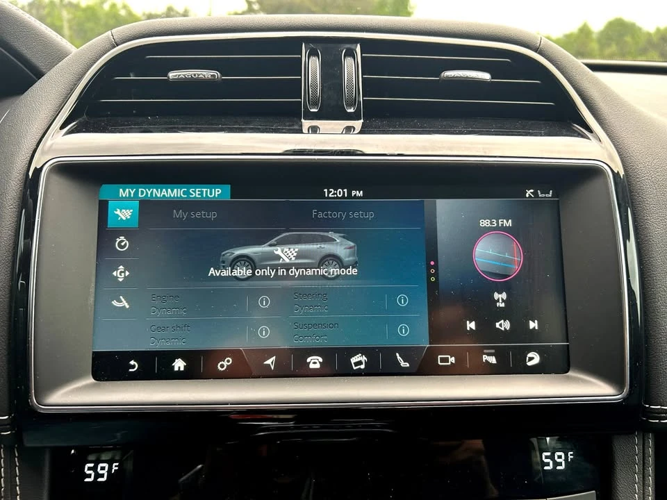 2020 Jaguar F-Pace - Image 17 of 20