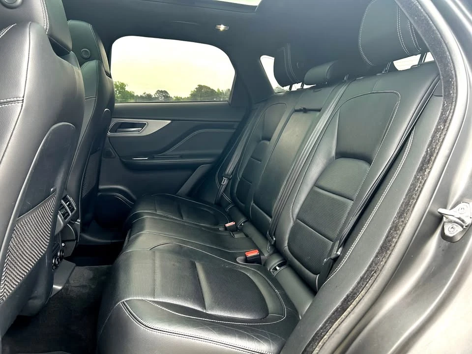 2020 Jaguar F-Pace - Image 8 of 20