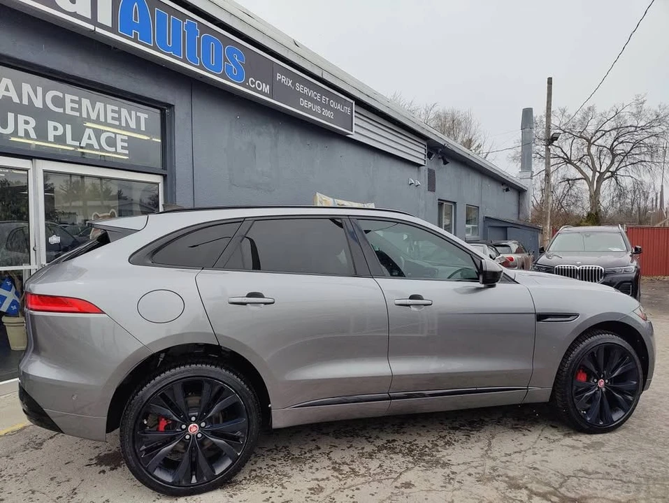 2020 Jaguar F-Pace - Image 3 of 17
