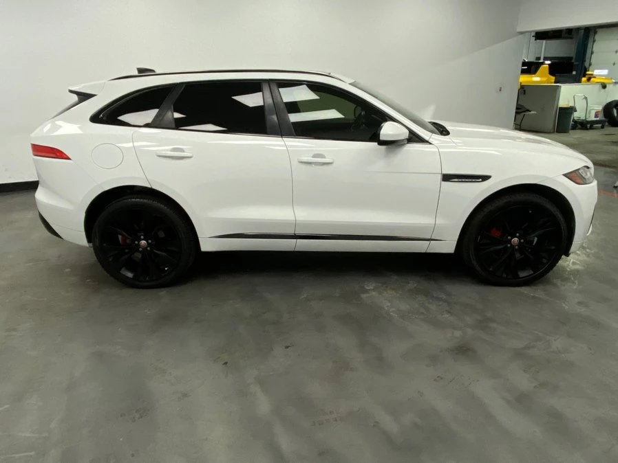 2020 Jaguar F-Pace - Image 6 of 19