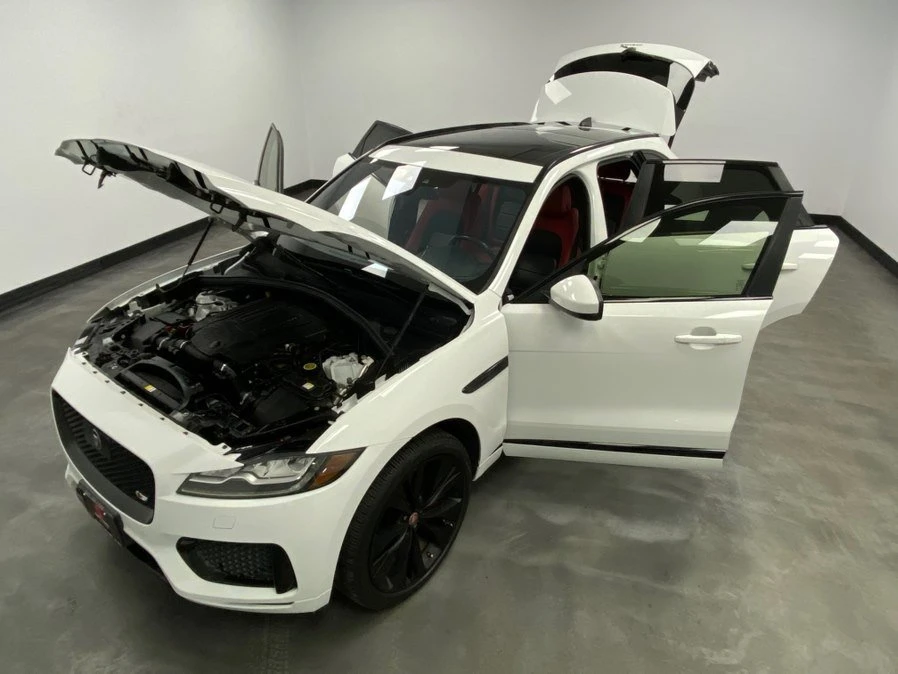 2020 Jaguar F-Pace - Image 18 of 19
