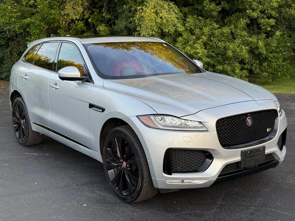 2020 Jaguar F-Pace - Image 3 of 20
