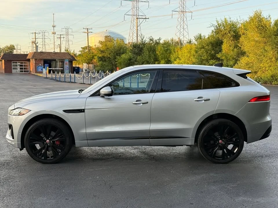 2020 Jaguar F-Pace - Image 2 of 20