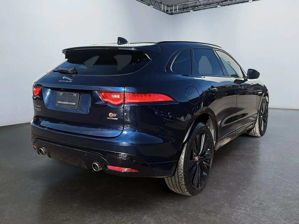 2020 Jaguar F-Pace - Image 10 of 20